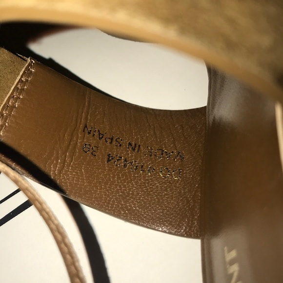 Saint Laurent Paris wedges- Perfect spring/summer - Picture 4 of 4